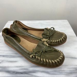 frye moccasins womens